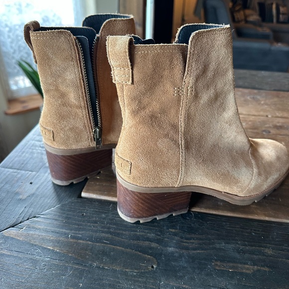 Sorel Cate Suede Ankle Bootie - Picture 7 of 12